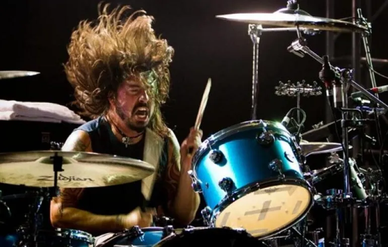 Dave Grohl και Trombone Shorty στο “In Bloom” των Nirvana