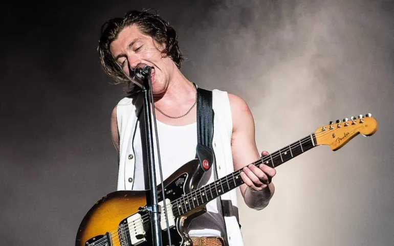 Άρεσαν οι Arctic Monkeys στην Μαλακάσα