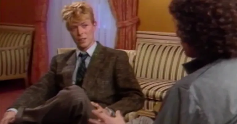 1983: O David Bowie ρωτάει το MTV γιατί δεν παίζουν μουσική μαύρων