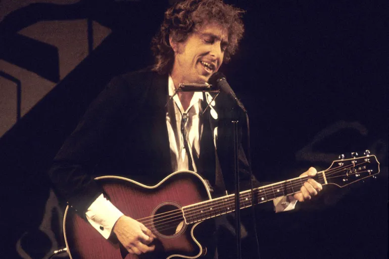 Στον Bob Dylan το Νόμπελ Λογοτεχνίας