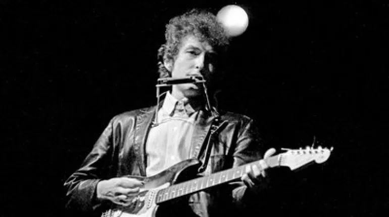 50 χρόνια από τον ΄ηλεκτρικό΄ Bob Dylan