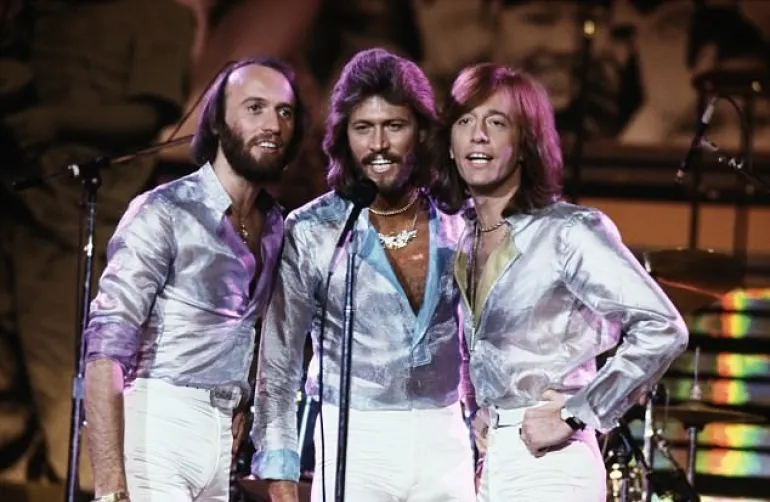 11 τραγούδια των Bee Gees που έκαναν επιτυχία άλλοι