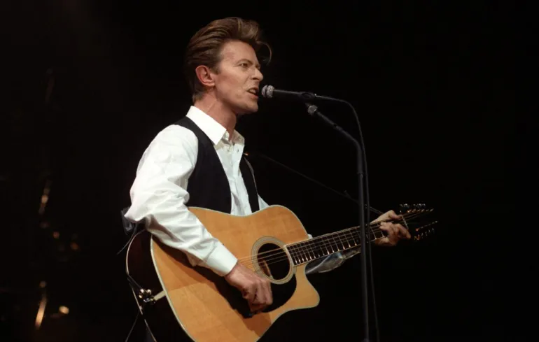 O Iggy Pop παρουσίασε ανέκδοτη ερμηνεία του Bang Bang με τον David Bowie