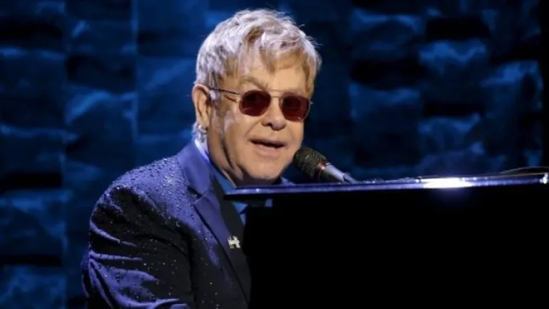 Ματαίωσε εμφανίσεις ο Elton John λόγω βακτηρίου