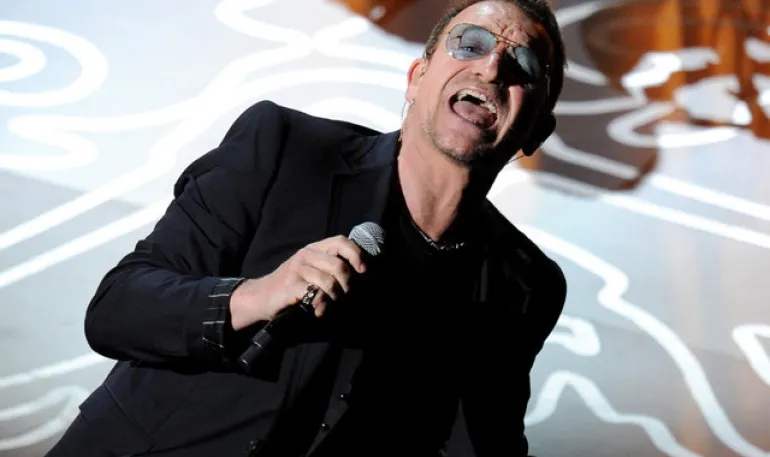 Ο Bono έγραψε τραγούδι για τις επιθέσεις στο Παρίσι...