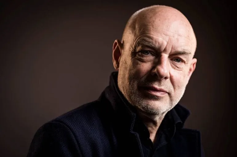 Ακούστε νέο Brian Eno από το επερχόμενο box set του Music For Installations