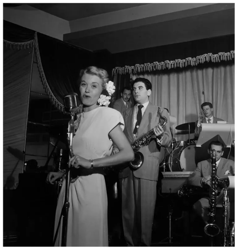 Πετρίδης-Ζουγρής μιλάνε για γυναικείες φωνές του '40-50, June Christie/Blossom Dearie
