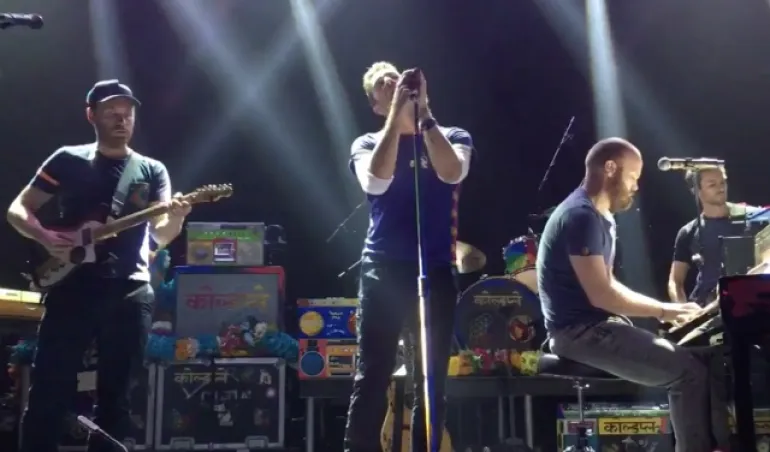 Δείτε τους Coldplay να παίζουν 3 νέα τραγούδια σε κονσέρτο