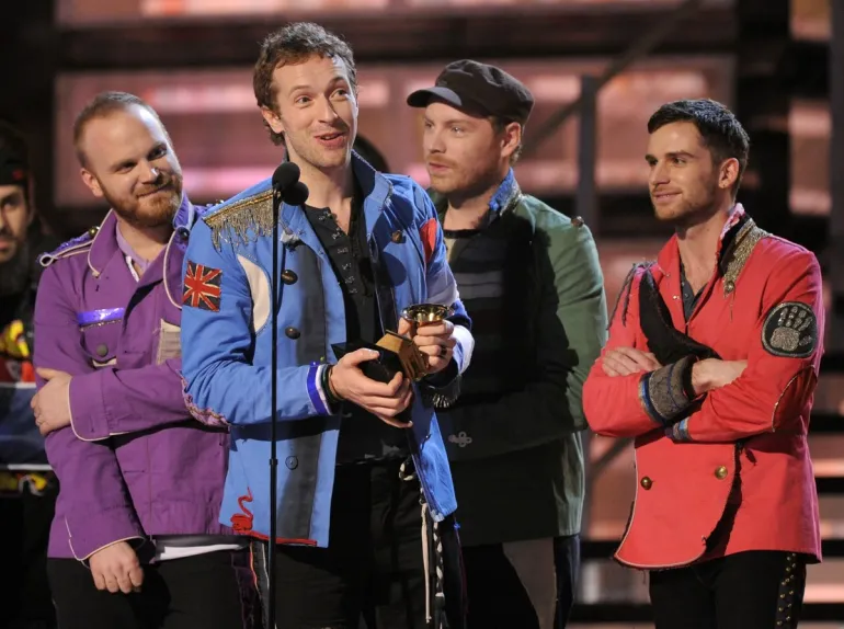 Νέα τραγούδια των Coldplay με το όνομα  Los Unidades