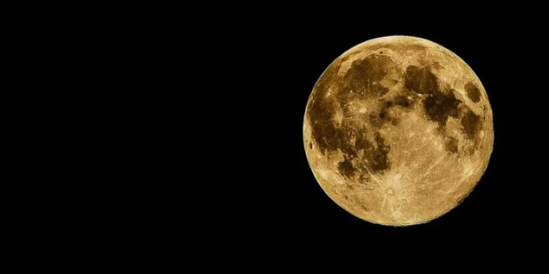 Γιώργος Παπαστεφάνου, το χάρτινο φεγγάρι της Μελίνας