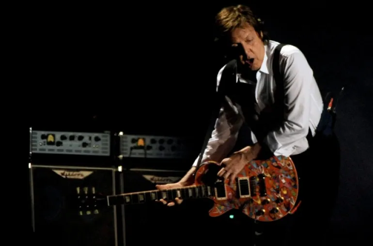 Ο Paul McCartney θα κυκλοφορήσει νέα συλλογή με 67 παλιά του τραγούδια...
