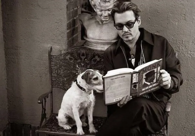 Το αγαπημένο βιβλίο του Johnny Depp...