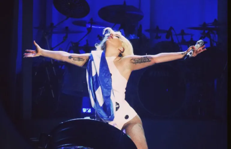 Ο Κωστής Μπίτσιος σχολιάζει την χθεσινή συναυλία της Lady Gaga