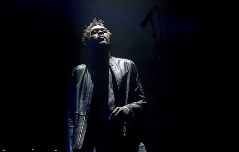 Οι Massive Attack επανακυκλοφορούν επετειακή έκδοση του Mezzanine στην πιο ιδιαίτερη μορφή 