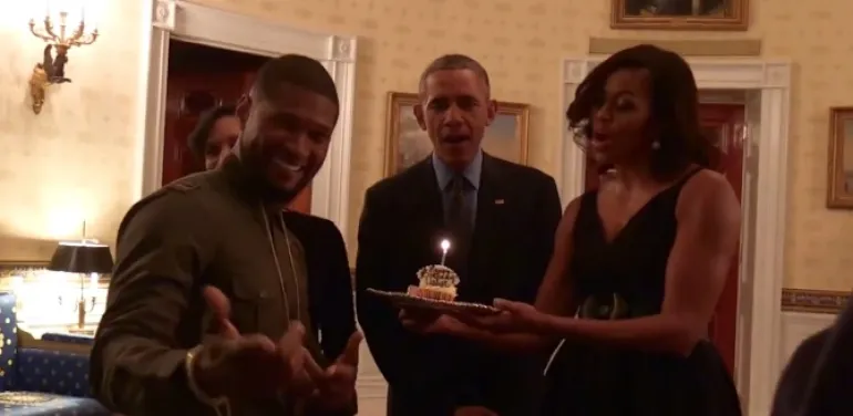Οι Obama τραγουδούν χρόνια πολλά στον Usher...