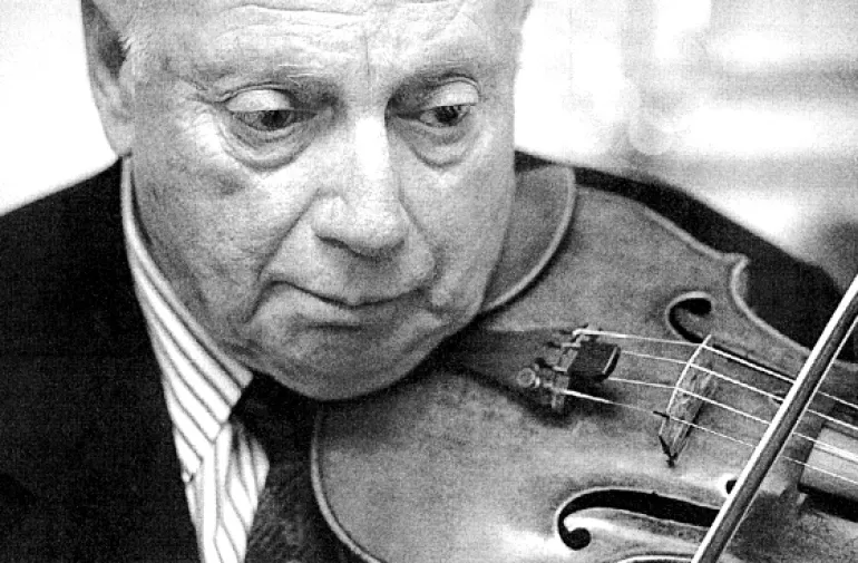 Isaac Stern playing Bach's Chaconne in D minor 