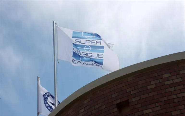 Συμφωνία Super League-NOVA για τα τηλεοπτικά, χωρίς play off το νέο πρωτάθλημα