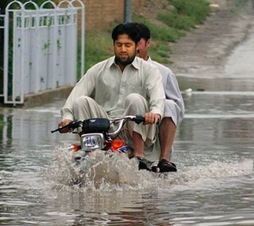 Πρωτότυπο αμφίβιο όχημα Made in India