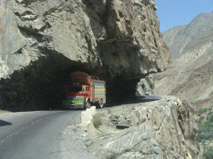 road pakistan 31235