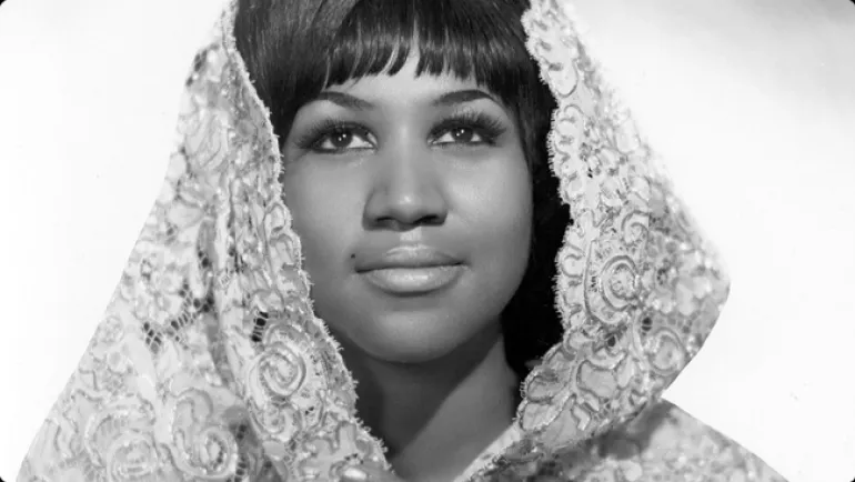 Η πρώτη γυναίκα στο Rock and Roll Hall of Fame - Υποκλινόμενος στο μεγαλείο της Aretha Franklin...