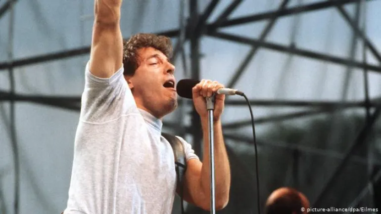 Bruce Springsteen – Downbound Train (1984)