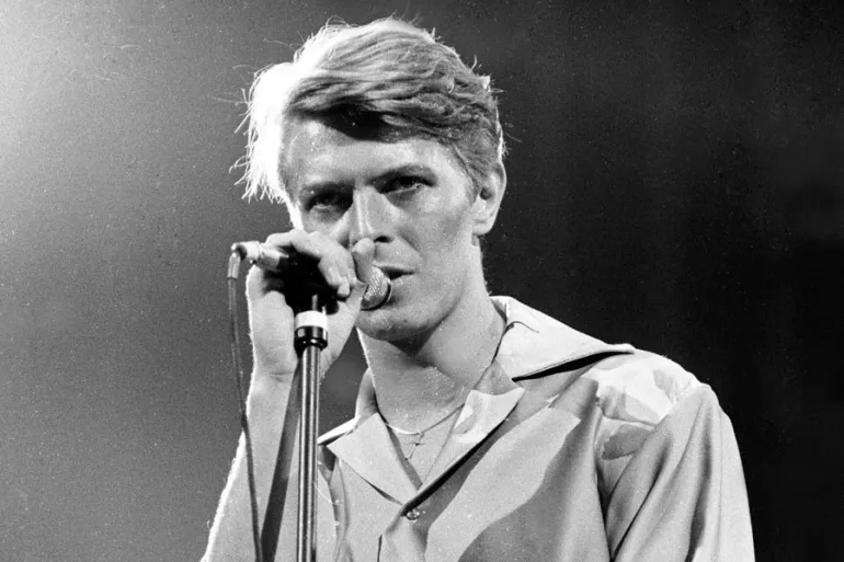 Πραγματικό σοκ, 2 χρόνια πριν σαν σήμερα ο θάνατος του David Bowie