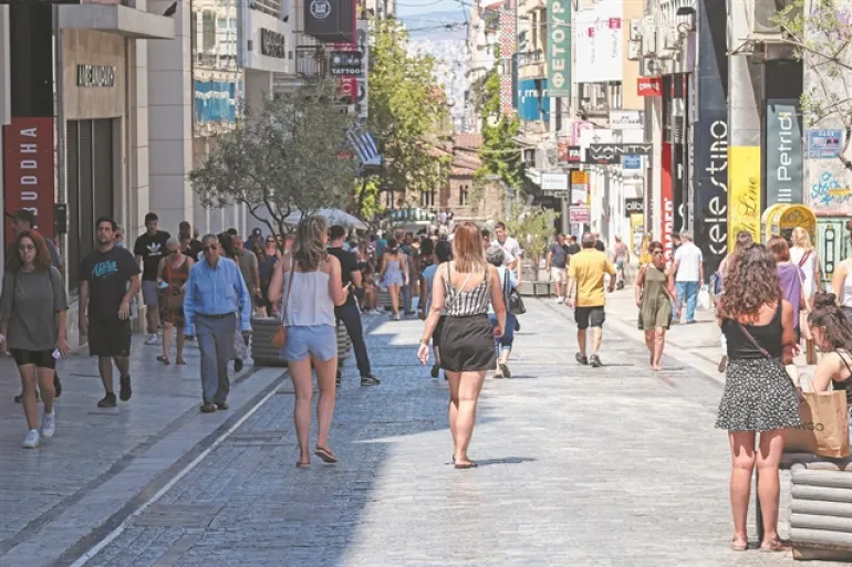 Βήμα της Κυριακής: Μπέργκαμο θα γίνει η Αθήνα; ετοιμάζουν περιορισμούς για τους άνω των 65