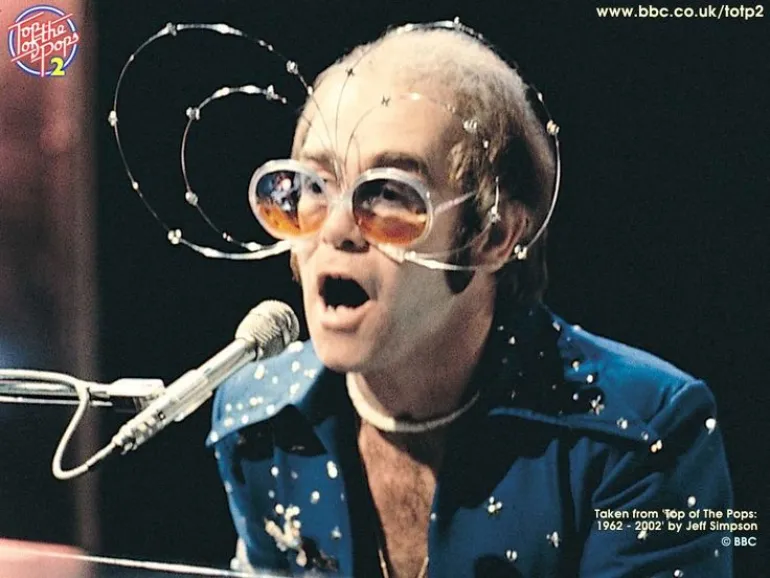 Sorry Seems To Be The Hardest Word -Elton John (1976)