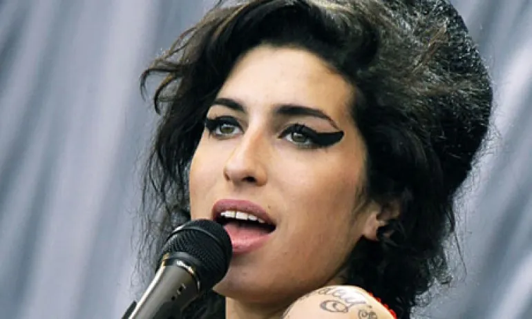 Our Day Will Come-Amy Winehouse