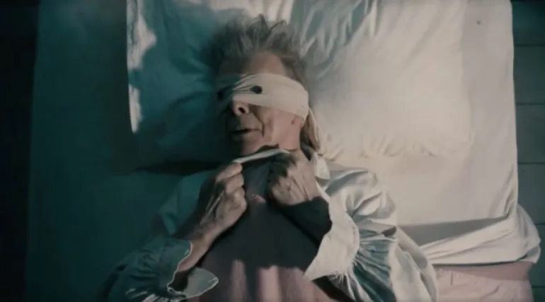 Τι μας λέει το Blackstar για τον αγώνα του David Bowie ενάντια στον καρκίνο