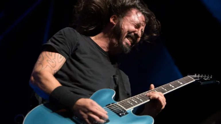 Οι Foo Fighters με νέο άλμπουμ στην νέα εκδοχή του Let's Dance