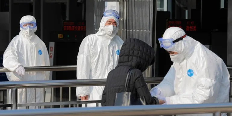 Ξεφεύγει η κατάσταση με τον κοροναϊό: 56 νεκροί στην Κίνα – 2.000 τα κρούσματα