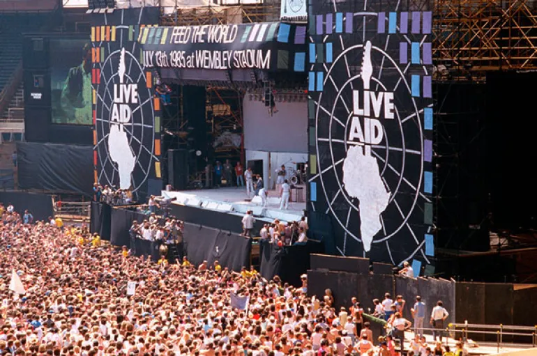 37 σχεδόν χρόνια πριν στο Live Aid - U2, Queen, Led Zeppelin και πάρα πολλοί ακόμη..