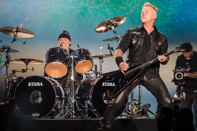 Τα γκράμμι των Metallica - Με αφορμή τις 3 επετείους που έχει η ημέρα για το γκρουπ