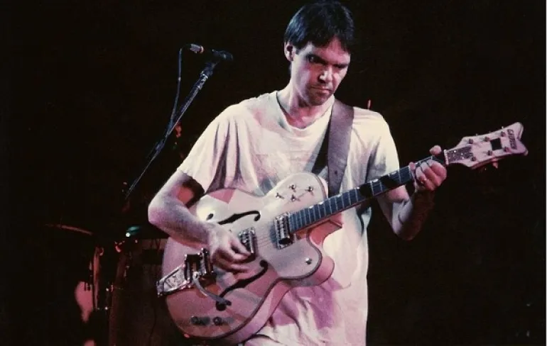 Το ... "μαγαζί" που λέγεται RocK των 80ς ...!! Το ... "μαγαζί" που λέγεται RocK των 80ς ...!!