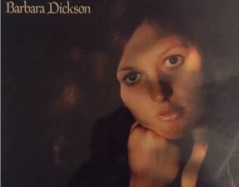 Barbara Dickson: Η σημαντική δισκογραφική δουλειά και το Folk Attitude