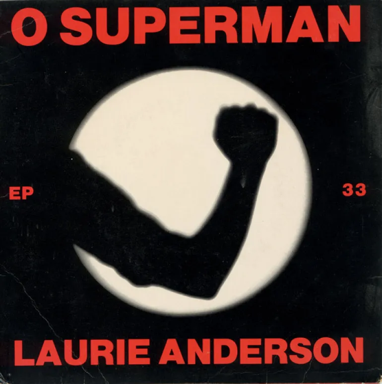 O Superman η Laurie Anderson επιστρέφει στο Ελληνικό ραδιόφωνο μετά από 38 χρόνια 