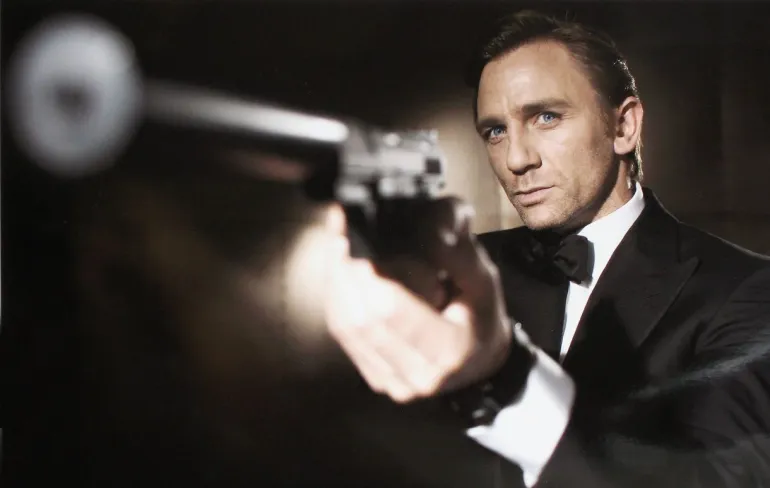 Για 5η φορά στον ρόλο του James Bond o Daniel Craig