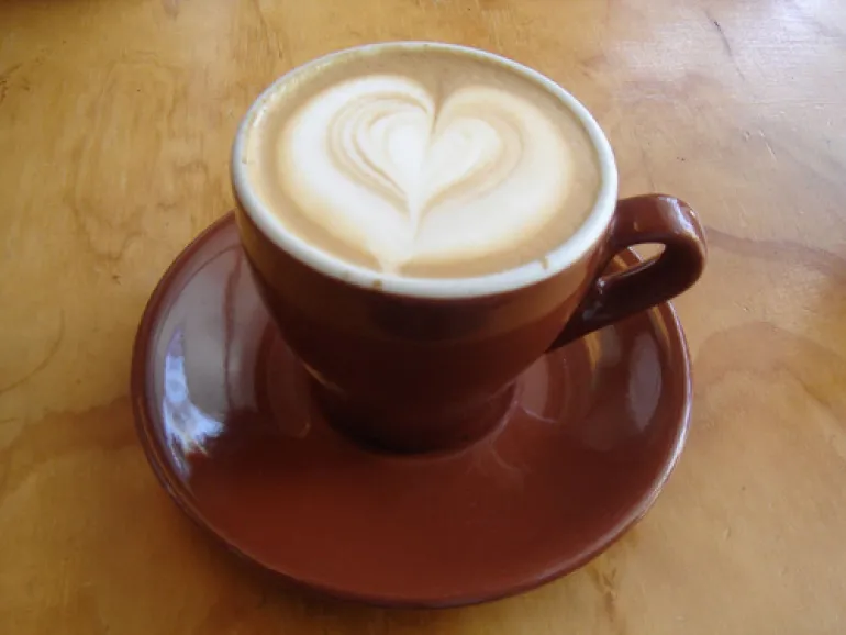 10 τραγούδια γι' αυτούς που προτιμούν τον καφέ Cappuccino