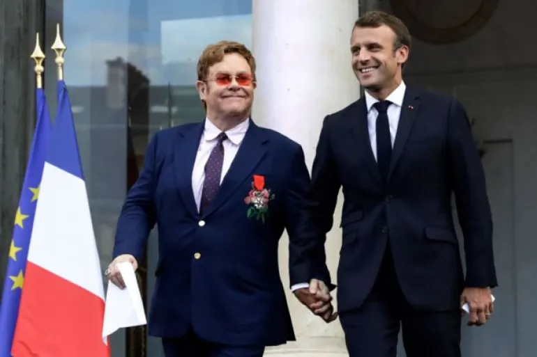Το υπέρτατο βραβείο της Γαλλίας στον Elton John