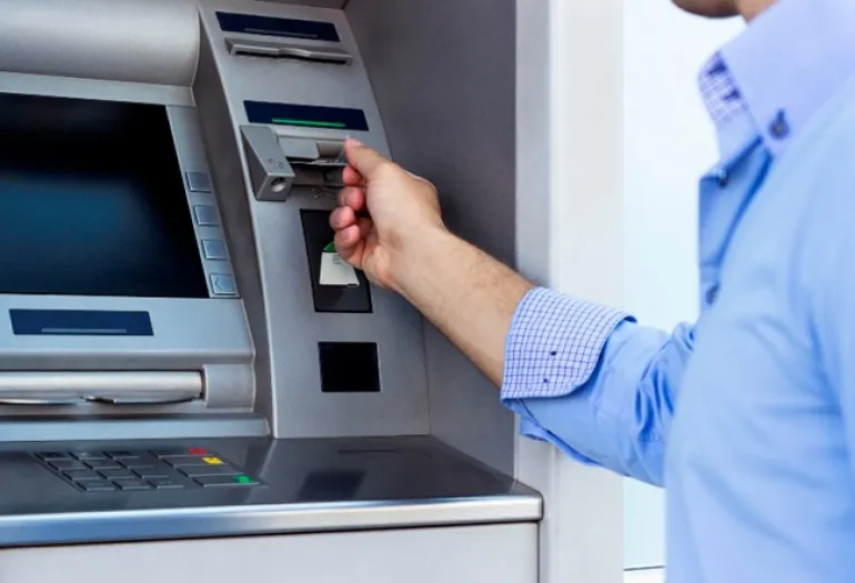 Τι πρέπει να προσέξετε όταν χρησιμοποιείτε ένα ATM