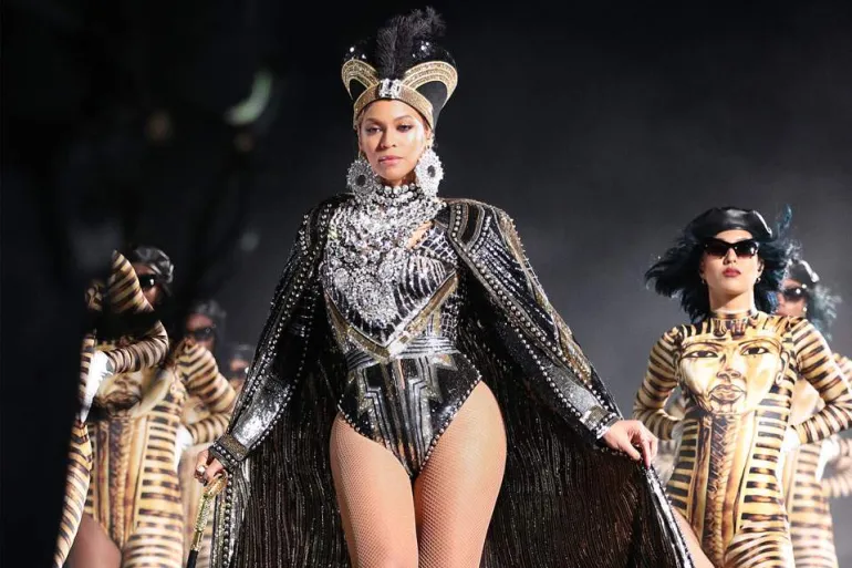 Beyoncé Βασίλισσα της παραρέλας, όχι της μουσικής 