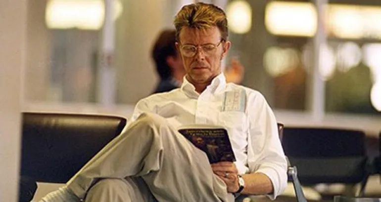 100 Βιβλία που είχε προτείνει ο David Bowie