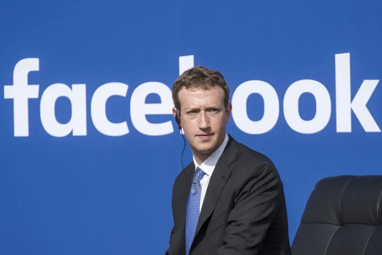 Νέο σκάνδαλο: Tο Facebook παραχώρησε σε 150 εταιρείες προσωπικά δεδομένα χρηστών