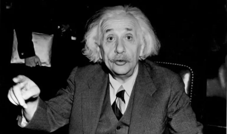 Άλμπερτ Αϊνστάιν:Γάμος είναι η αποτυχημένη προσπάθεια να δώσεις διάρκεια σε ένα τυχαίο γεγονός…