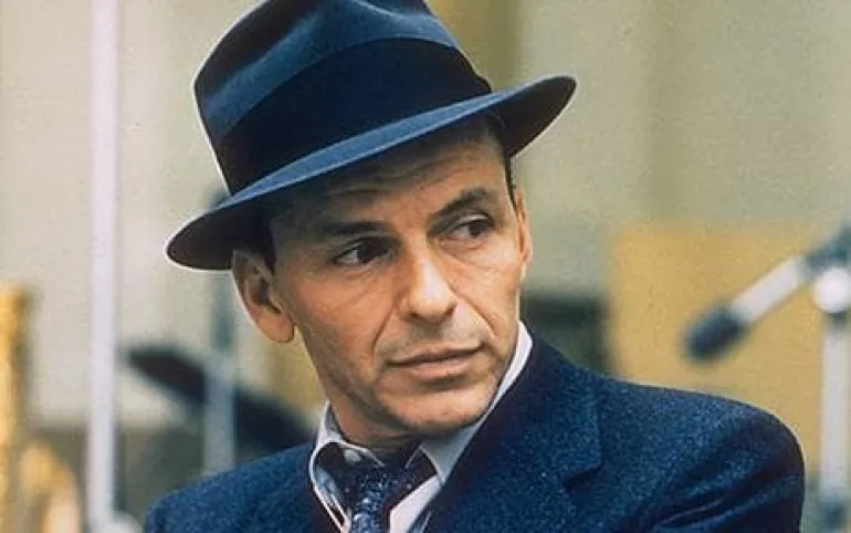 O Frank Sinatra τραγουδά για 10 πόλεις O Frank Sinatra τραγουδά για 10 πόλεις