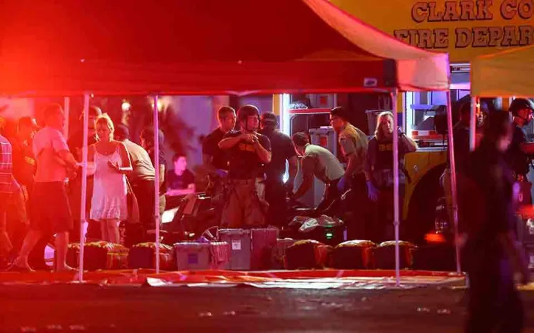 59 νεκροί και 200 τραυματίες από την ένοπλη επίθεση σε συναυλία κάντρυ στο Λας Βέγκας