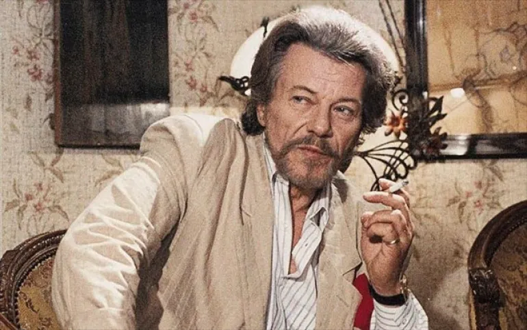 Πέθανε 84 ετών ο ηθοποιός Πέτρος Φυσσούν