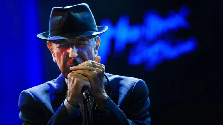 Leonard Cohen τα 10 καλύτερα τραγούδια του, των τελευταίων 30 ετών