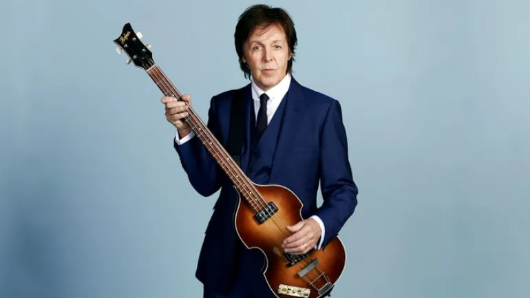 Συγκινητικό, ο Paul McCartney, 76 ετών στον James Corden